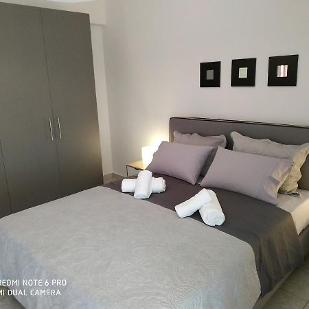 Cosi Apartment Paralia Dionysiou Bagian luar foto